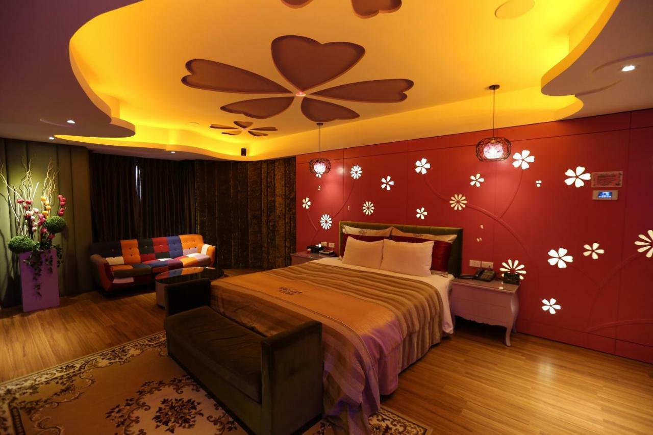 Yosemite Motel - Taiyuan Branch Taichung Exterior foto